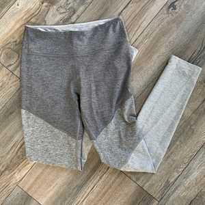 Outdoor voices tri-color leggings